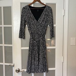 WHBM Faux Wrap Dress fully lined with pockets!